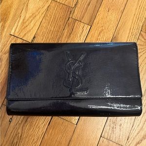 YSL belle de Jour patent leather clutch bag- Navy